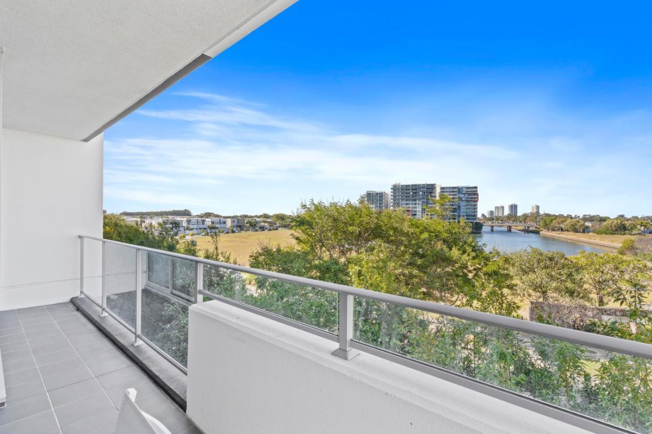 Harbour Quays Apartments Голд-Кост Экстерьер фото